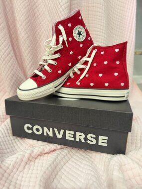 Converse Chuck Taylor All Star Valentine's Day Kids 6/Womens 8 High Top NWT
